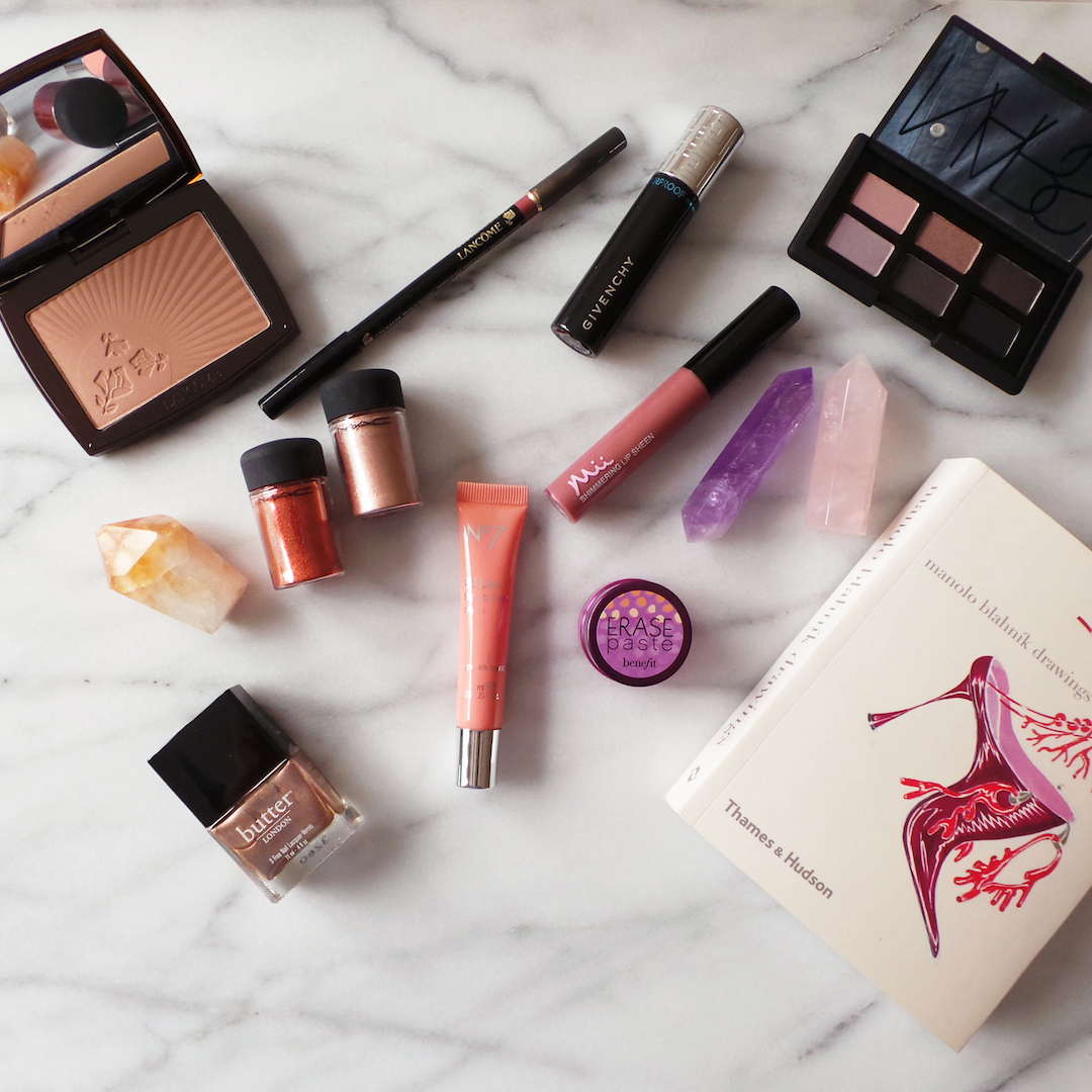 makeup must haves - via Front Roe, a fashion blog by Louise Roe