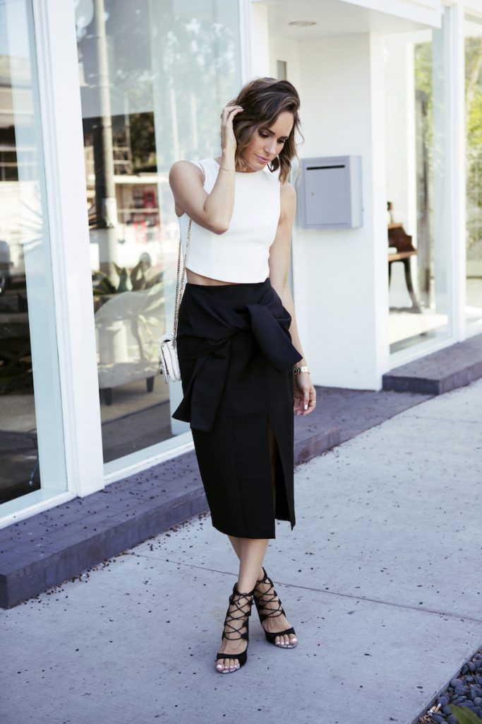 A Modern Take On Black And White - Front Roe by Louise Roe