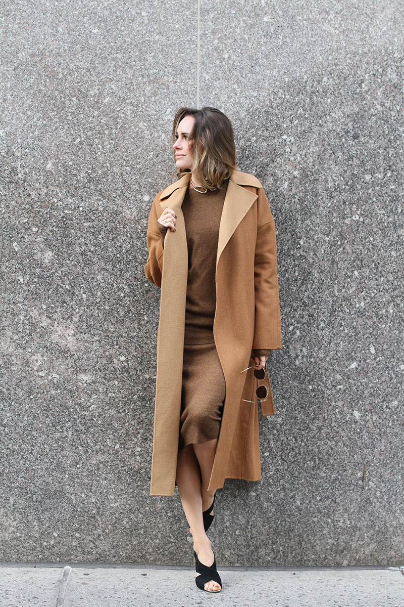 Louise Roe - How To Rock Tonal Layering - Fall Fashion Tips - Front Roe fashion blog 4