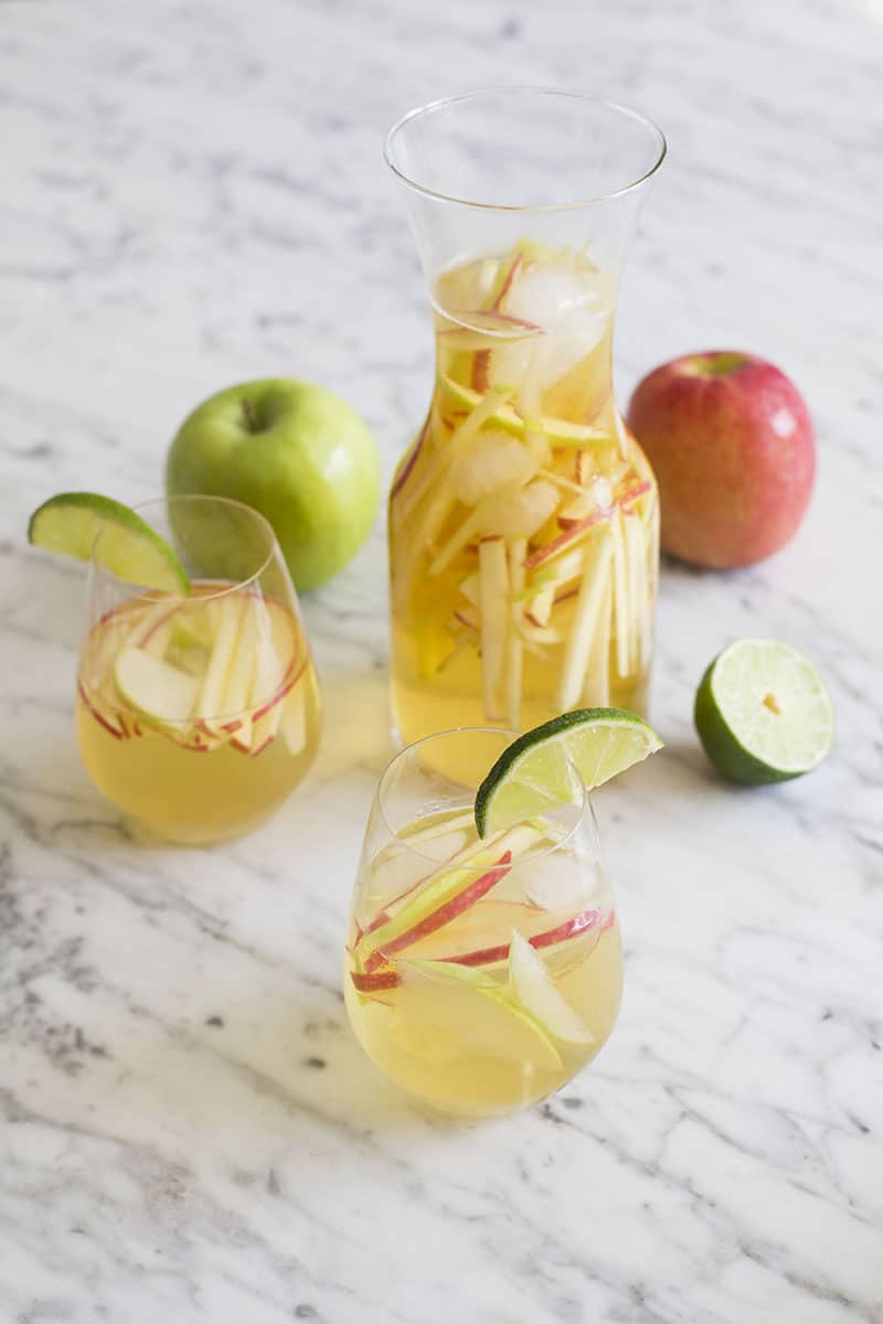 Louise Roe | Sparkling Apple Cider Sangria | Recipes & Lifestyle Tips | Front Roe fashion blog 5