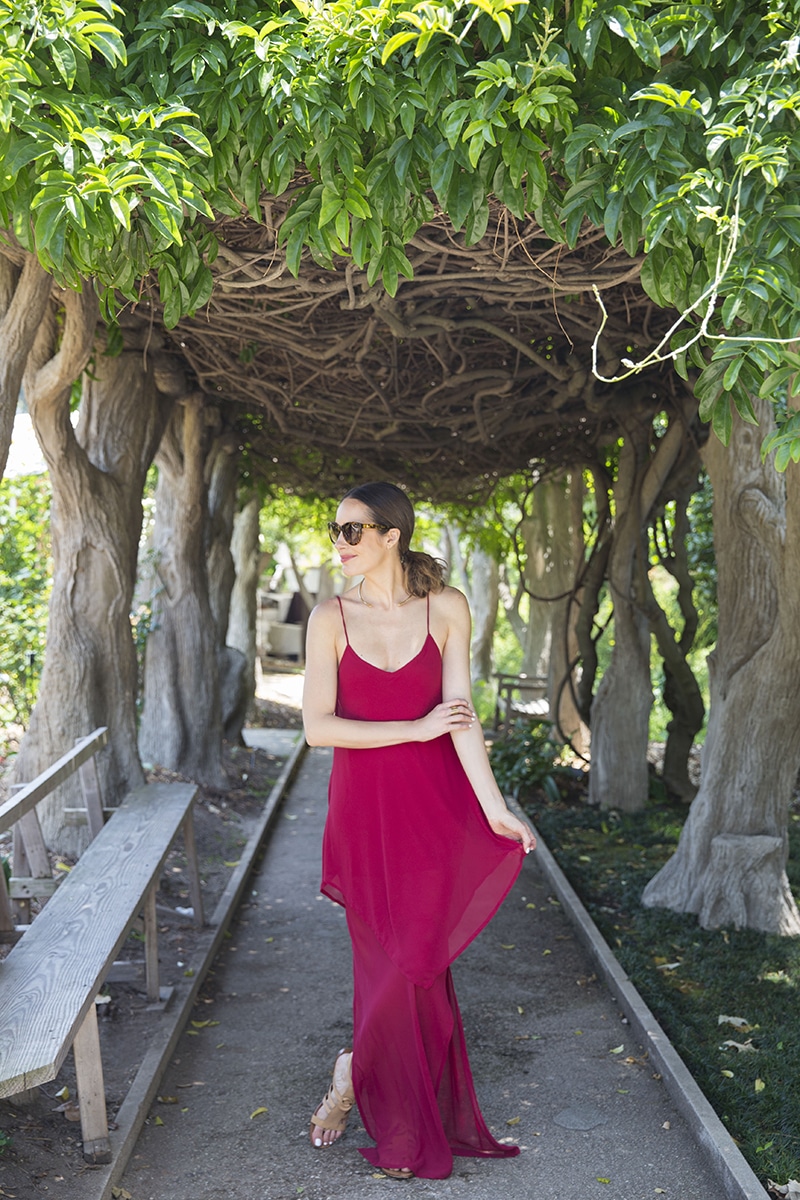 Louise Roe | Flowing Red Maxi Dress | Summer Outfit | Front Roe 6