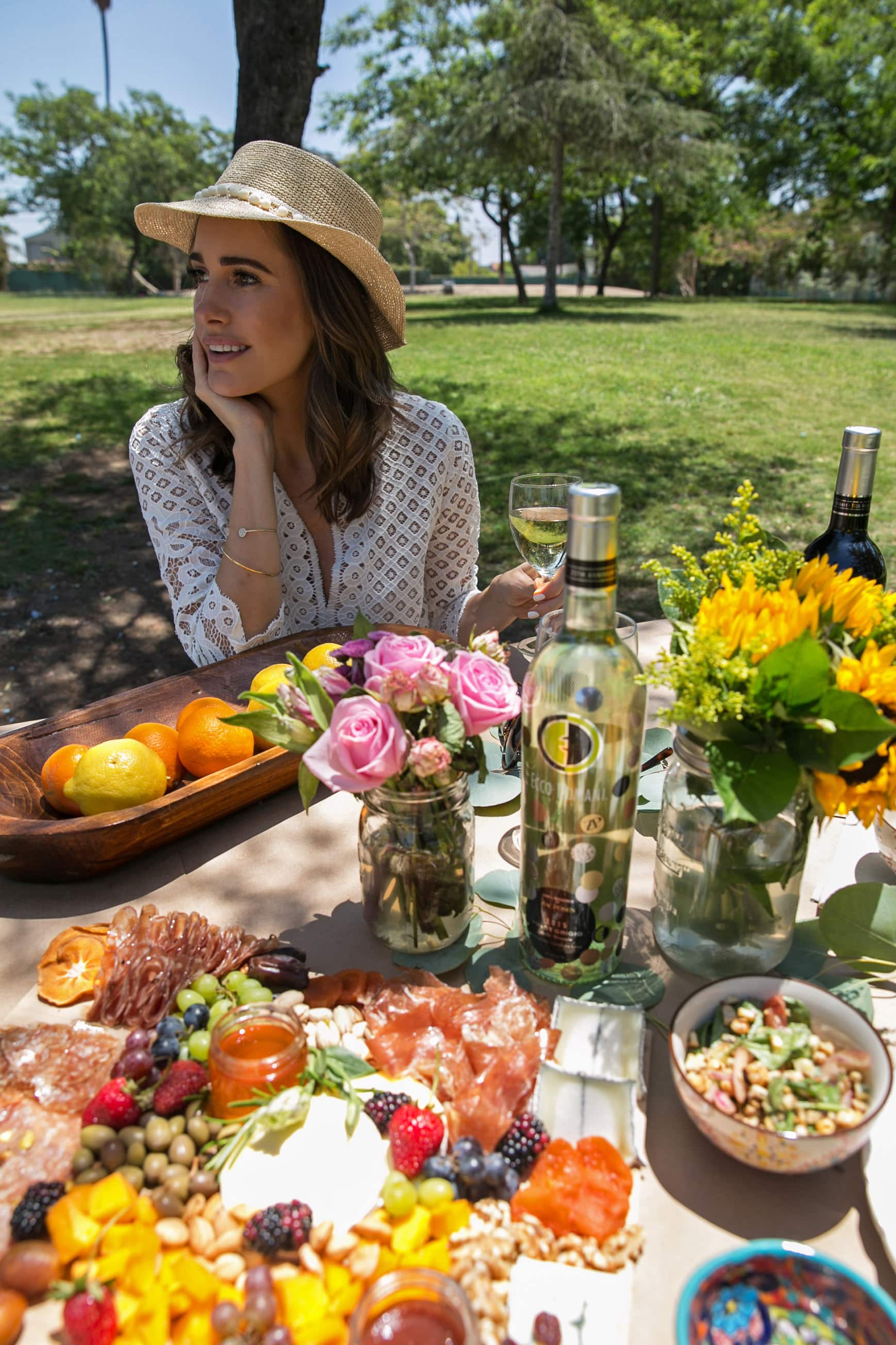 Louise Roe | Rustic Italian Inspired Summer Picnic | Summer Entertaining | Front Roe 3