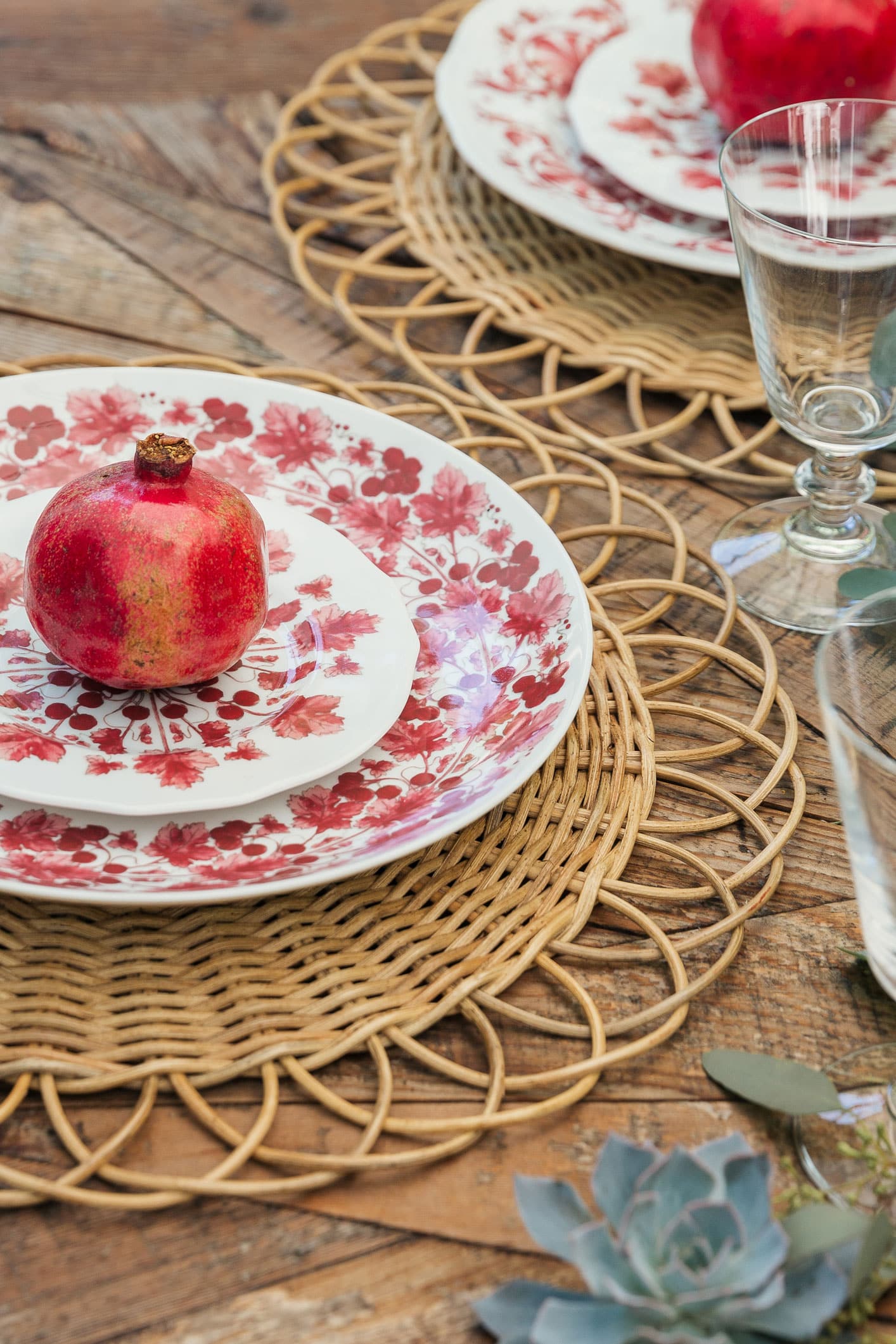 Louise Roe dreamy pomegranate autumn tablescape for the holidays