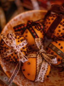 Christmas pomander oranges