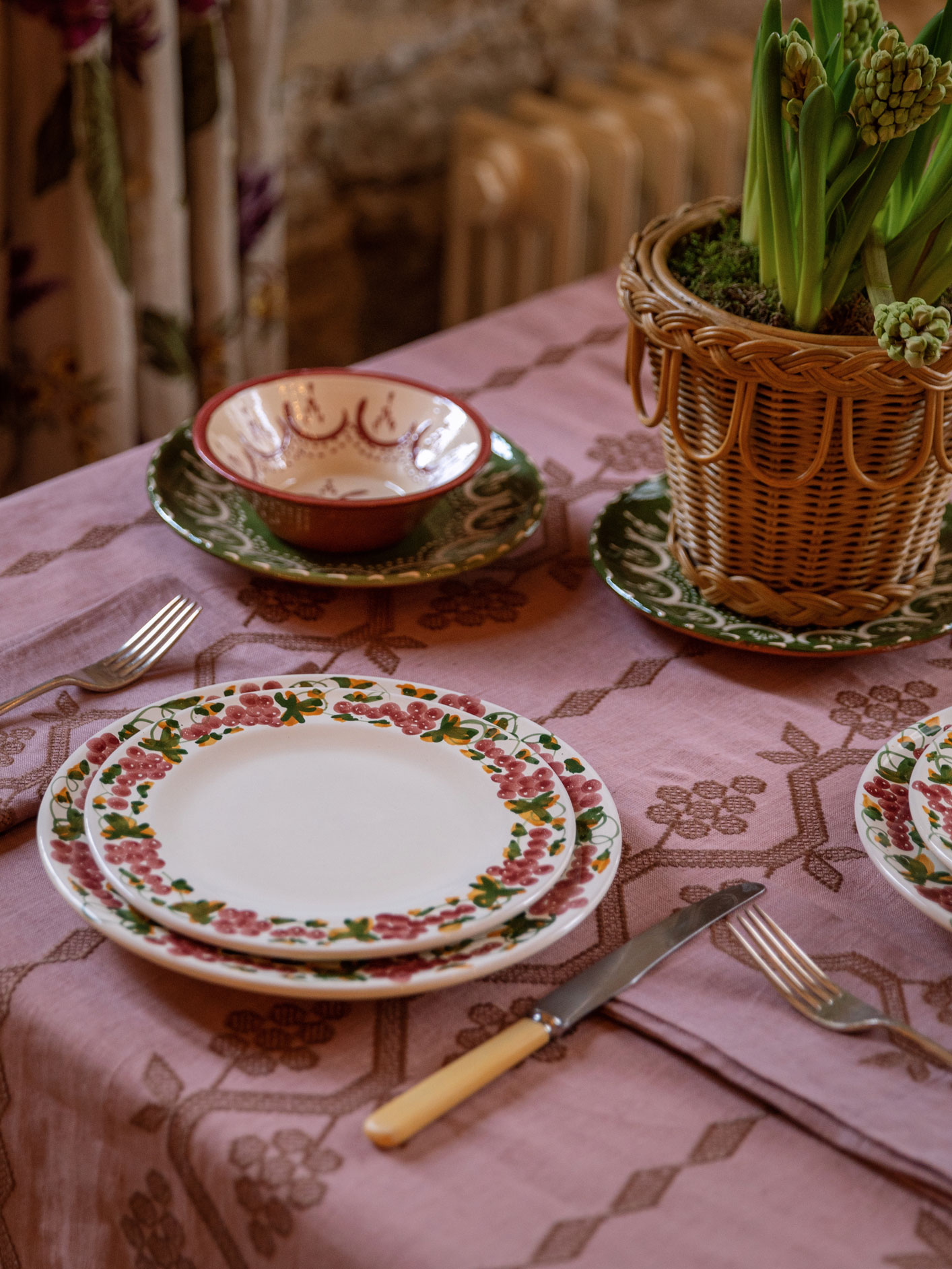 mother's day tablescape