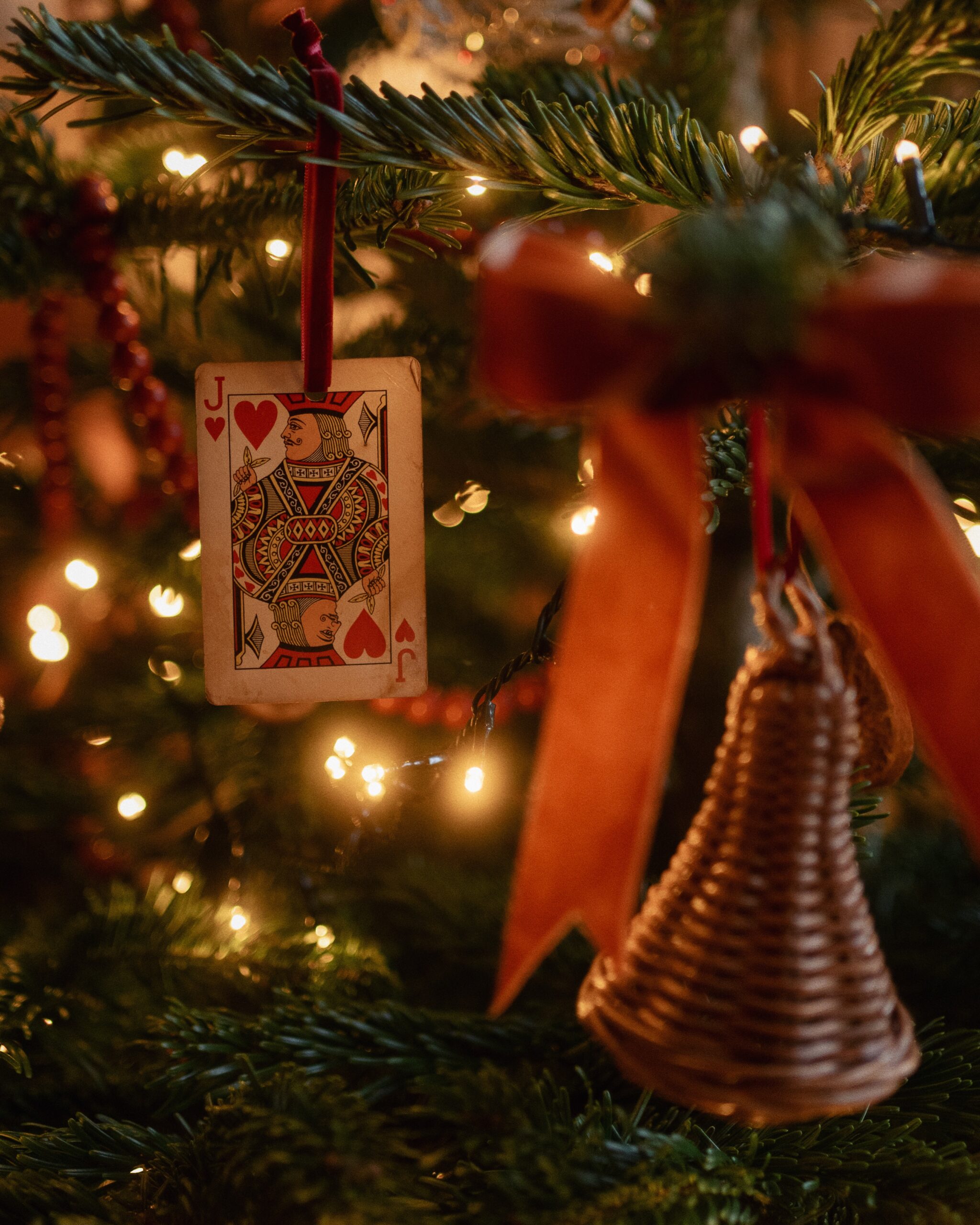 Christmas DIY: Chic Playing Card Ornaments